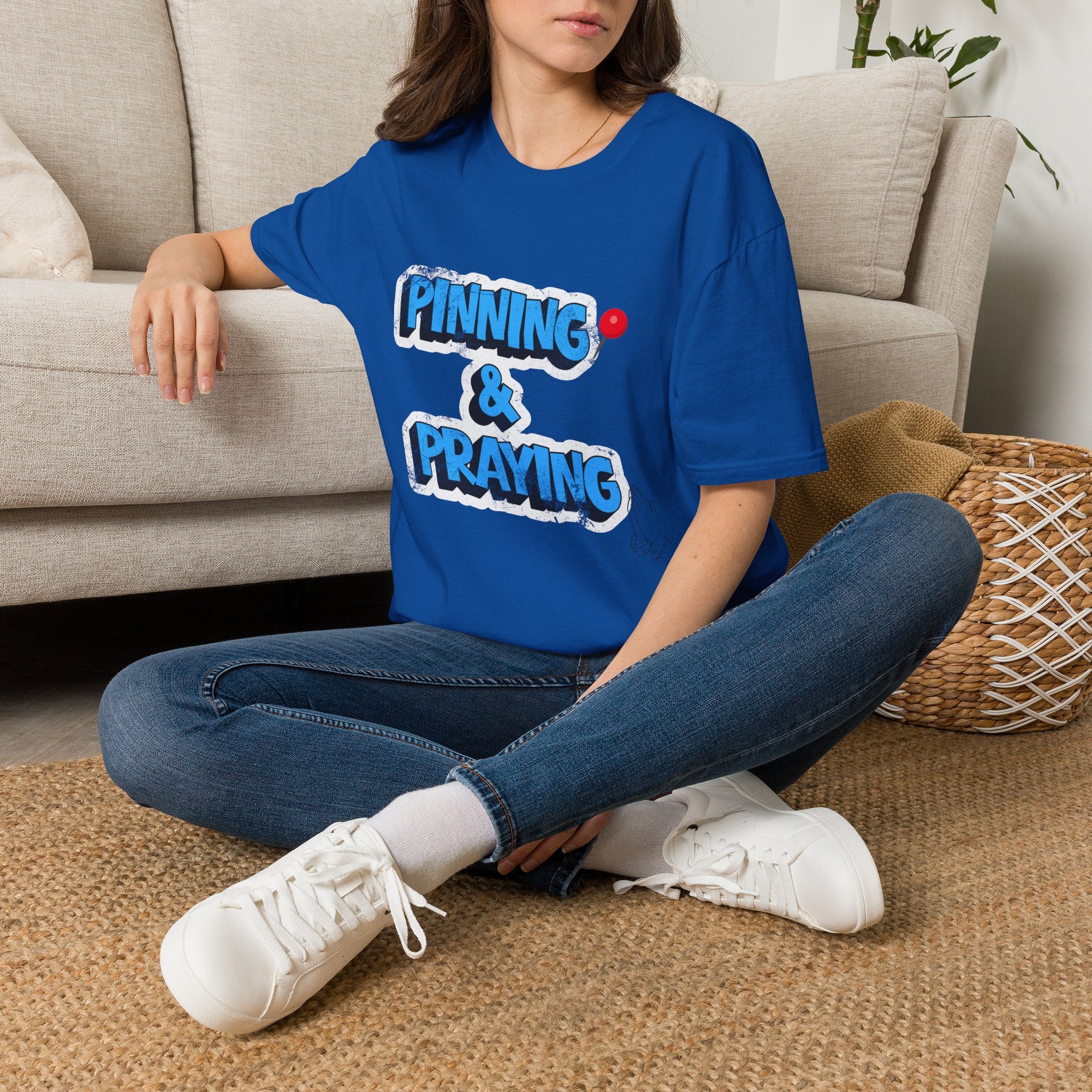 Pinning & Praying T-shirt Blue/Yellow